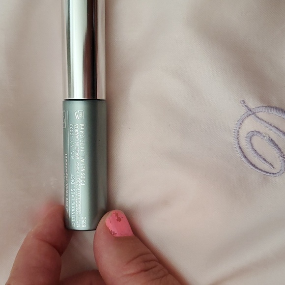 Clinique lash doubling mascara - Picture 3 of 4